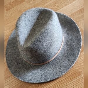 Banana Republic Gray Felt Hat